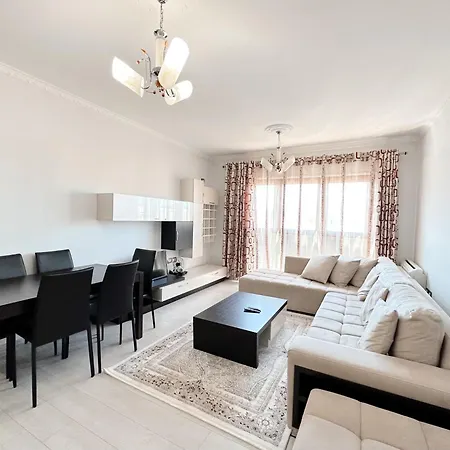 Tirana Family Apartment *